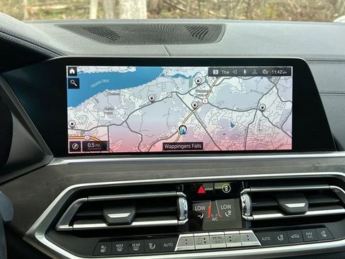 Used 2020 BMW X5 xDrive40i w/ Executive Package image 16