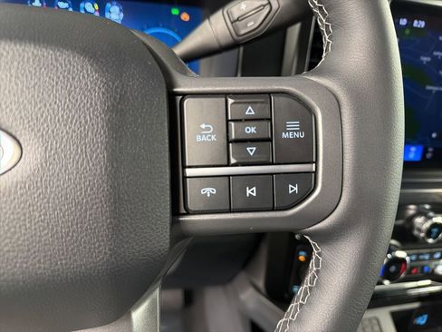 New 2026 Ford F250 Lariat w/ Black Appearance Package AWD/4WD image 21