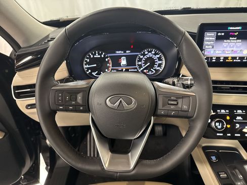 Certified 2025 INFINITI QX60 Pure image 20