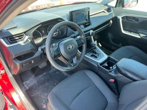 Used 2020 Toyota RAV4 LE w/ Carpet Mat Package FWD image 14