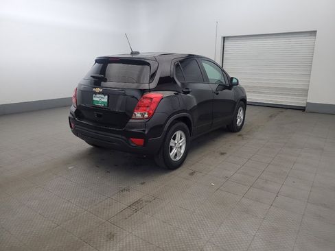 Used 2020 Chevrolet Trax LS w/ Tint and Cruise Package image 9
