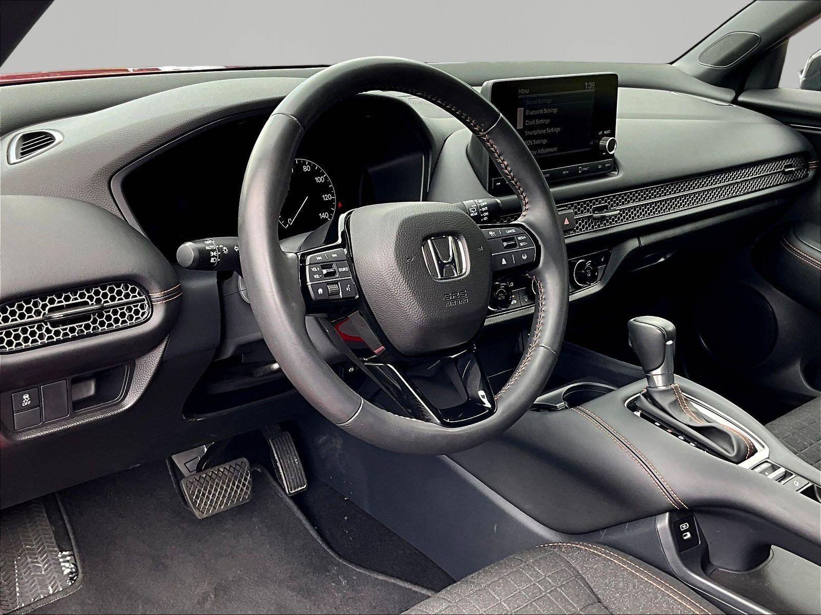 Used 2025 Honda HR-V Sport image 17