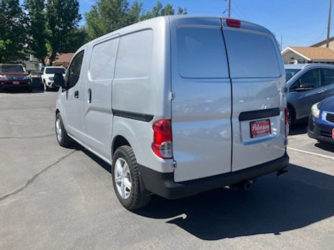 Used 2017 Nissan NV200 S FWD image 6