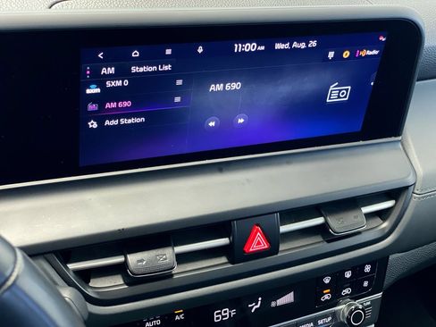 Used 2025 Kia Seltos EX w/ EX Sunroof Package FWD image 27