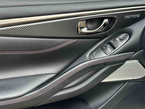 Used 2022 INFINITI Q60 Red Sport 400 w/ Carbon Fiber Package image 16