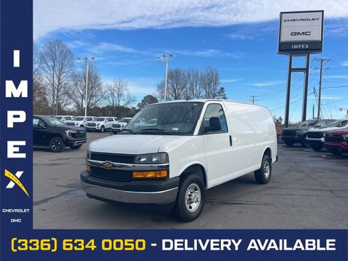 Used 2024 Chevrolet Express 2500 Work Van w/ Driver Convenience Package image 1