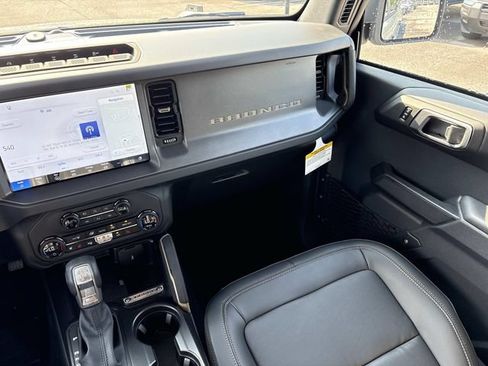 New 2026 Ford Bronco Badlands AWD/4WD image 15