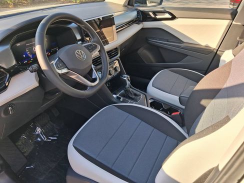 New 2026 Volkswagen Taos S FWD image 7