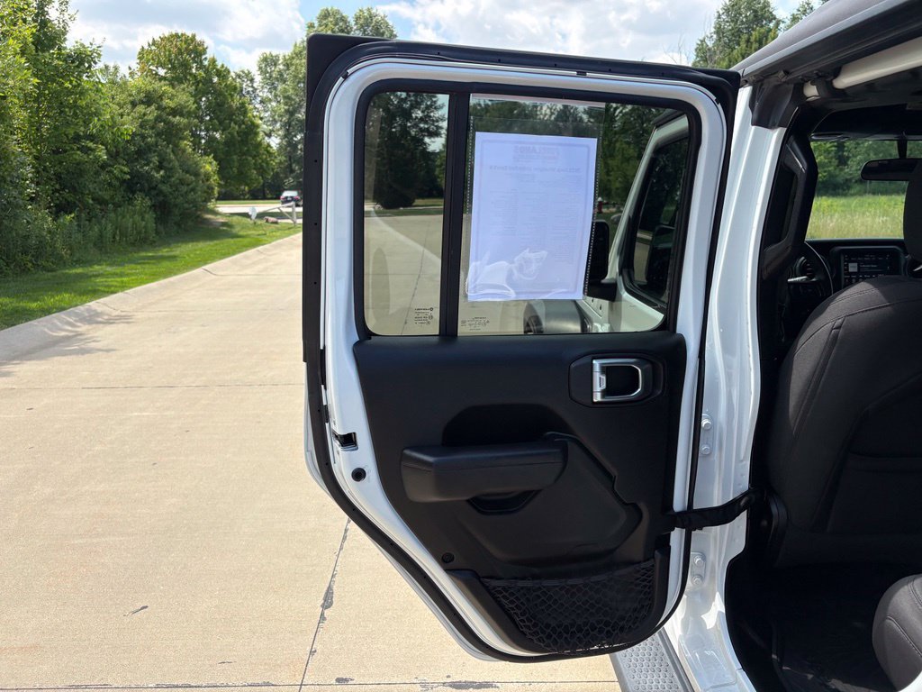 Used 2022 Jeep Wrangler Unlimited Sport AWD/4WD image 38