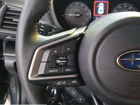 Used 2018 Subaru Crosstrek 2.0i Premium w/ Eyesight System AWD/4WD image 41