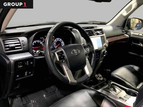 Used 2023 Toyota 4Runner Limited AWD/4WD image 18