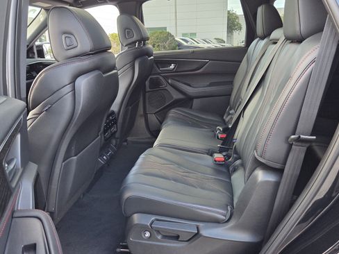 Used 2026 Acura MDX Type S AWD/4WD image 11