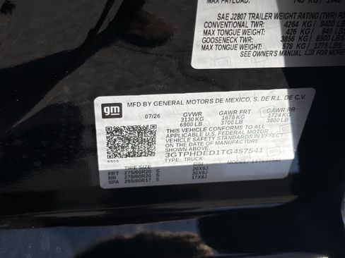New 2026 GMC Sierra 1500 SLT w/ SLT Premium Plus Package RWD image 32