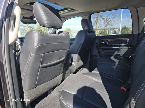 Used 2017 RAM 1500 Laramie w/ Convenience Group image 14