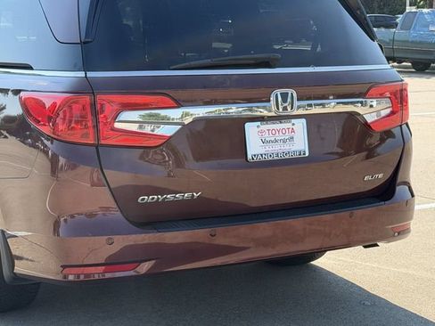 Used 2020 Honda Odyssey Elite image 6