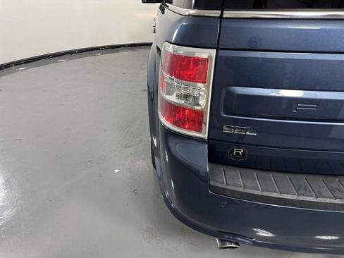 Used 2019 Ford Flex SEL w/ Equipment Group 202A AWD/4WD image 32