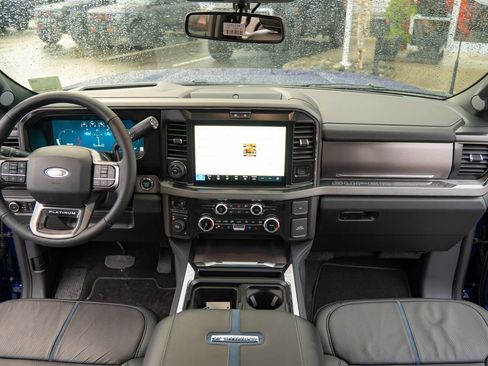 Used 2026 Ford F450 Platinum w/ FX4 Off-Road Package image 15