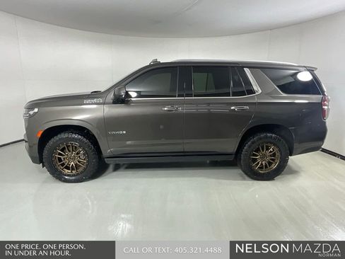 Used 2021 Chevrolet Tahoe High Country w/ Premium Package AWD/4WD image 9