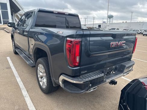 Used 2020 GMC Sierra 1500 SLT image 4