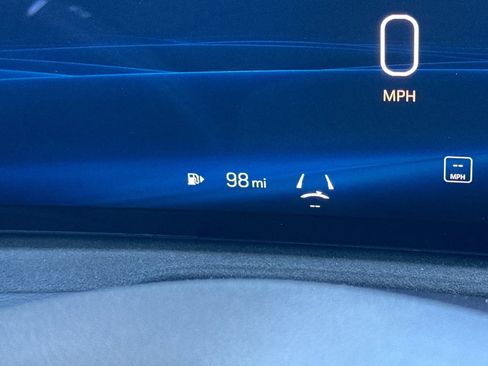 Used 2024 Cadillac XT4 Sport image 30