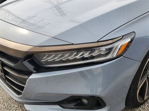 Used 2022 Honda Accord Sport image 6