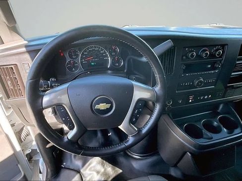 Used 2019 Chevrolet Express 2500 Extended w/ Driver Convenience Package RWD image 8