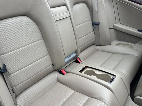 Used 2013 Mercedes-Benz E 350 E 350 image 29