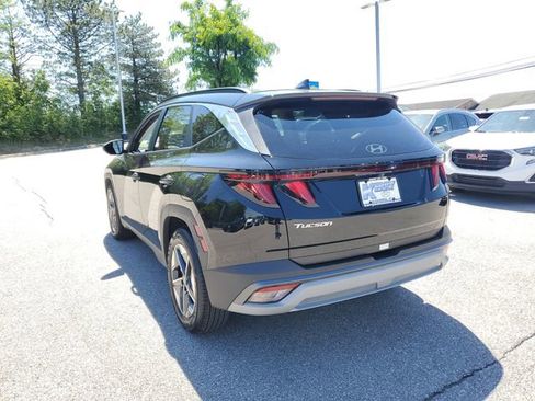 Certified 2025 Hyundai Tucson SEL FWD image 3