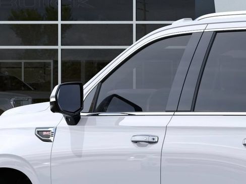 New 2026 GMC Yukon Elevation w/ Elevation Premium Package AWD/4WD image 12