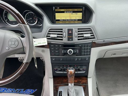 Used 2011 Mercedes-Benz E 350 Cabriolet image 11