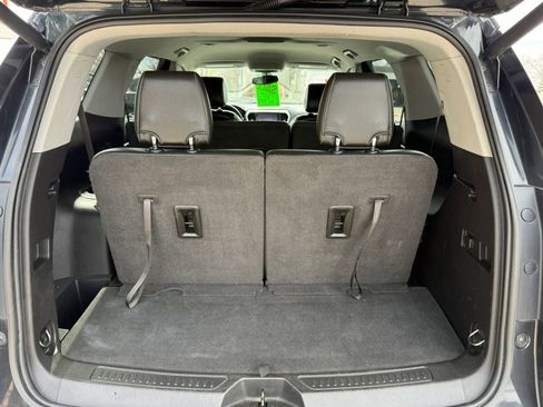 Used 2020 GMC Acadia SLT AWD/4WD image 14