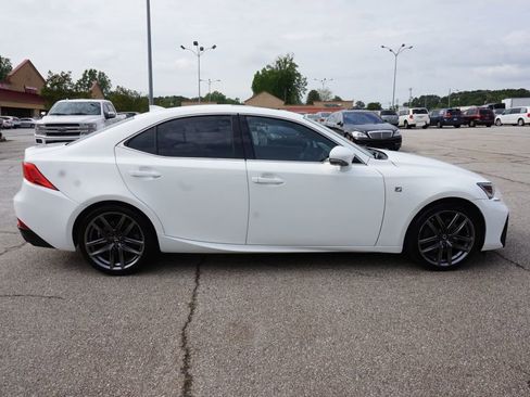 Used 2019 Lexus IS 300 F Sport image 5