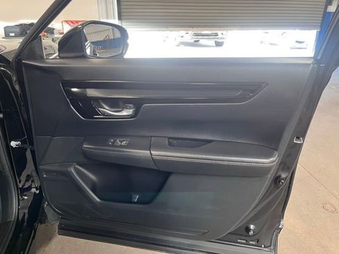 Used 2023 Honda CR-V Sport Touring image 12