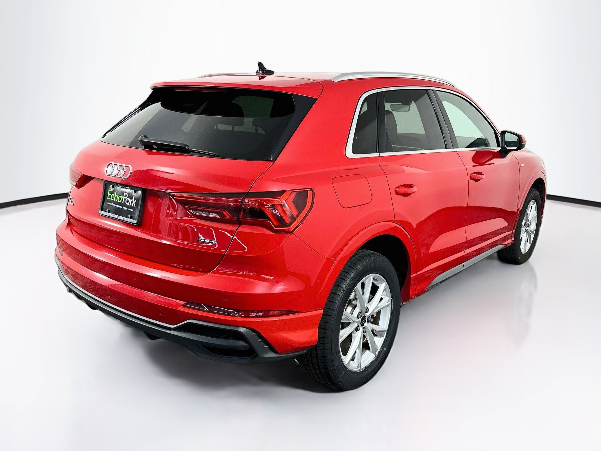 Used 2023 Audi Q3 2.0T Premium AWD/4WD image 9