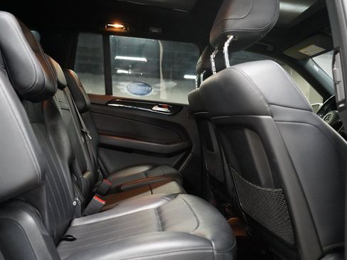 Used 2019 Mercedes-Benz GLS 450 4MATIC image 20
