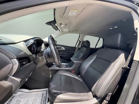 Used 2019 Chevrolet Traverse LT FWD image 19