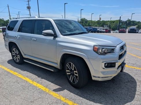 Used 2021 Toyota 4Runner Limited AWD/4WD image 1