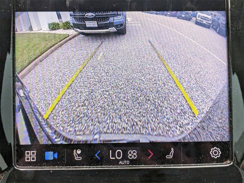 Certified 2023 Volvo XC90 T8 Plus w/ Protection Package Premier image 20