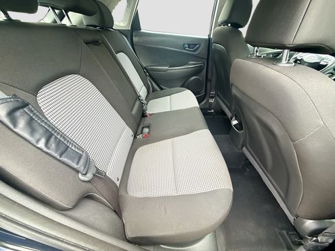 Used 2023 Hyundai Kona SE AWD/4WD image 25