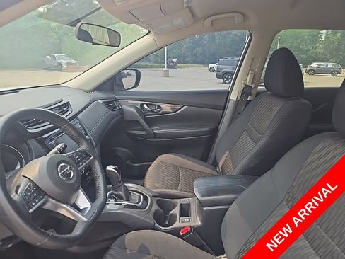 Used 2020 Nissan Rogue S FWD image 5
