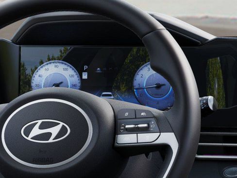 New 2026 Hyundai Elantra Limited FWD image 14