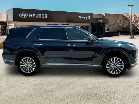 New 2025 Hyundai Palisade Calligraphy image 9
