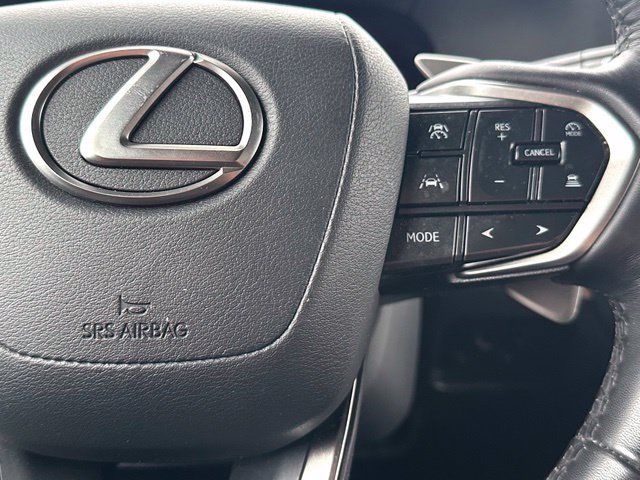 Used 2024 Lexus GX 550 w/ Accessory Package (31) AWD/4WD image 20