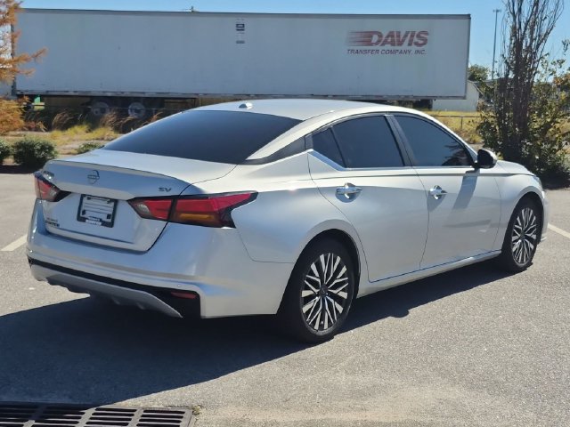 Certified 2023 Nissan Altima 2.5 SV FWD image 4