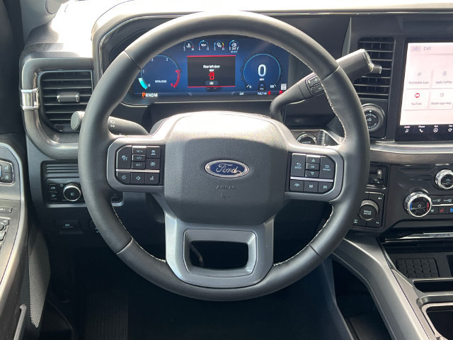 New 2026 Ford F250 Lariat w/ Black Appearance Package AWD/4WD image 22