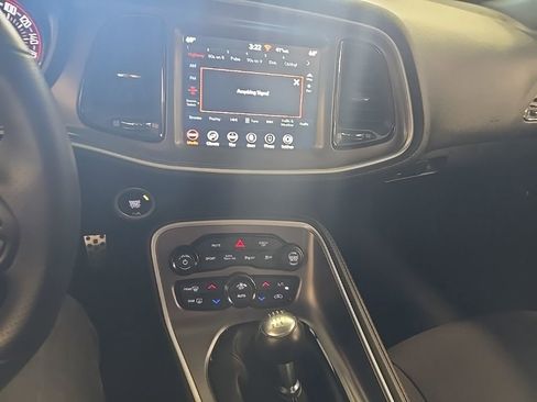 Used 2022 Dodge Challenger R/T w/ Driver Convenience Group image 7