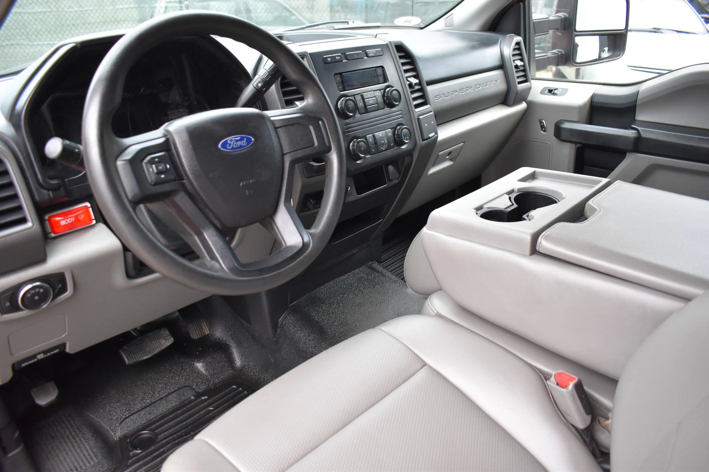 Used 2017 Ford F350 XL w/ Power Equipment Group RWD image 46
