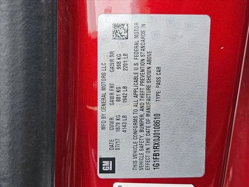 Used 2018 Chevrolet Camaro LT w/ Technology Package image 16