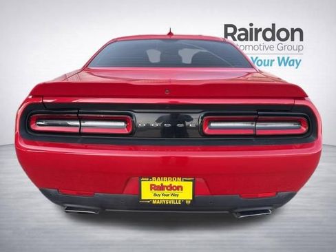 Used 2015 Dodge Challenger R/T Plus RWD image 7
