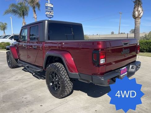 Used 2021 Jeep Gladiator Sport AWD/4WD image 6